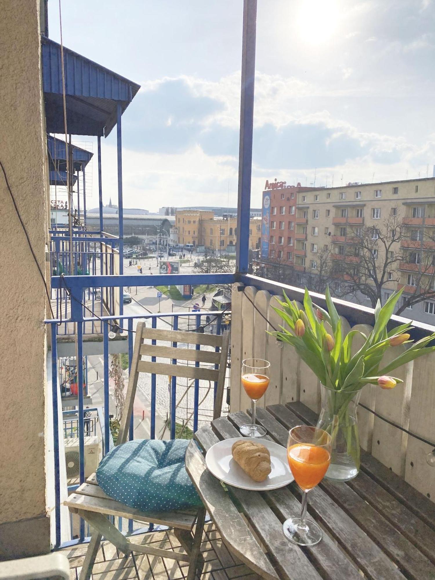 3rooms-balcony-pkp - Deerrest * Wrocław